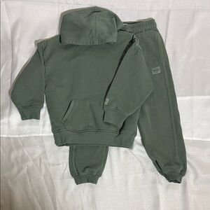 Cotton On Kids  Green Sweatsuit